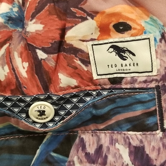 💕TED BAKER💕 Nemor Tiger Printed Swim Short - Picture 12 of 16